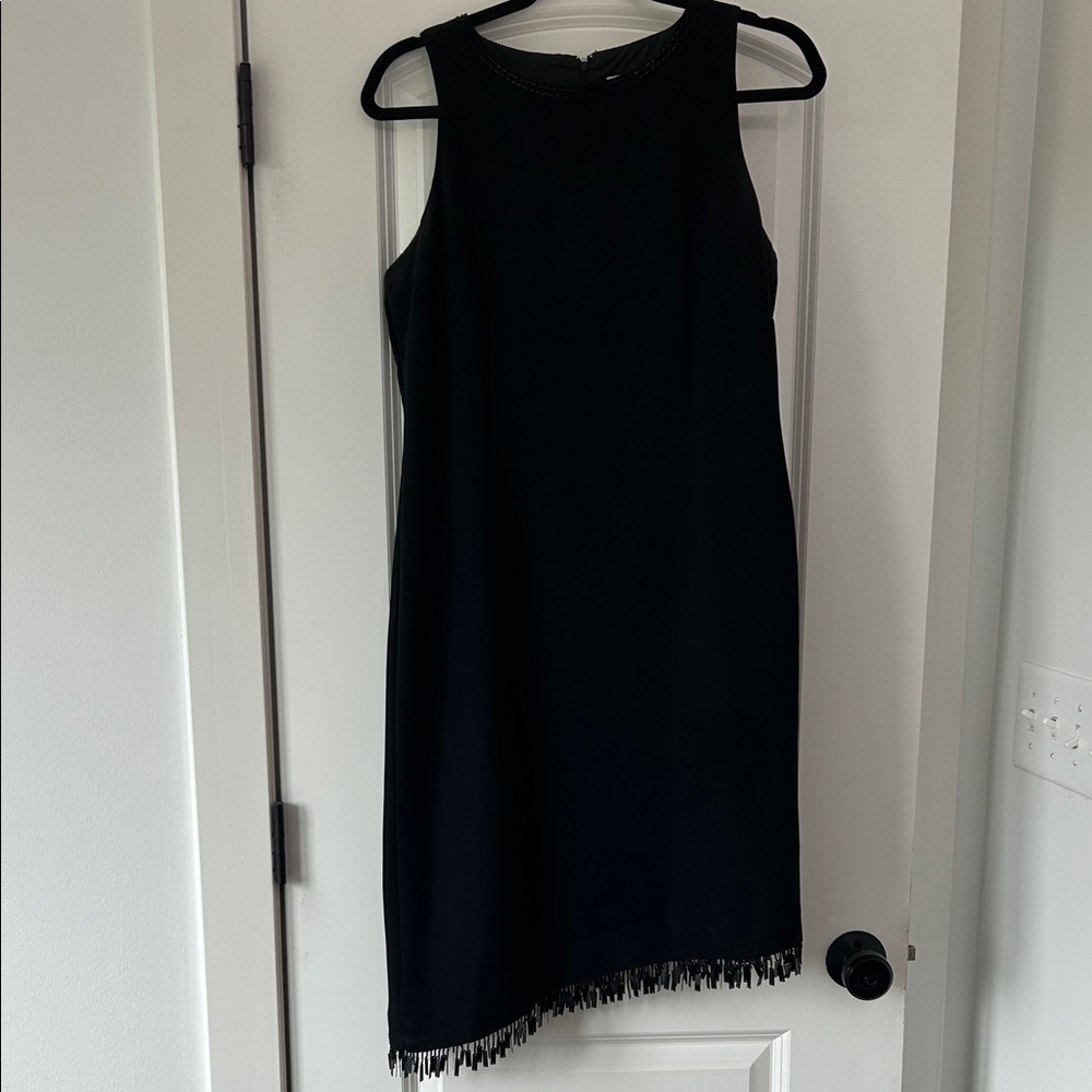 Elegant Black Sleeveless Dress